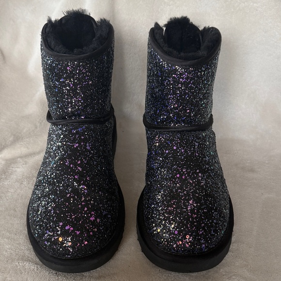 UGG Shoes - Ugg Classic Mini Bow Cosmos Women Ankle Boots 8